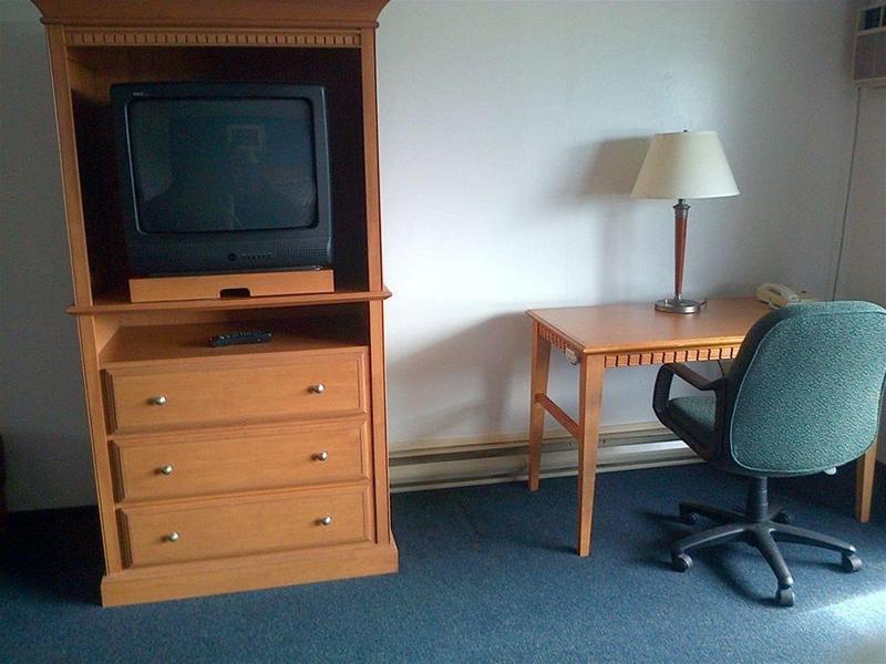 401 Inn Burnaby Bagian luar foto